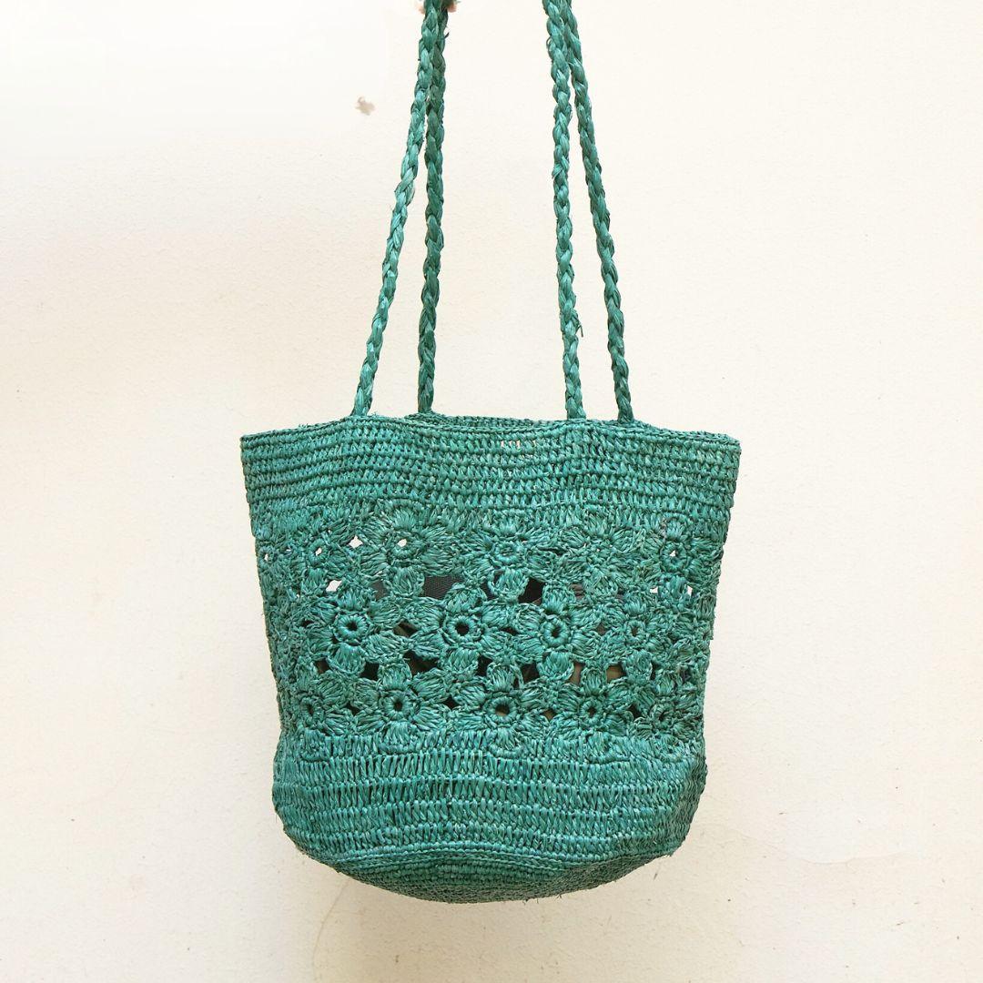 FLORES- sac seau fleurs en raphia crochet