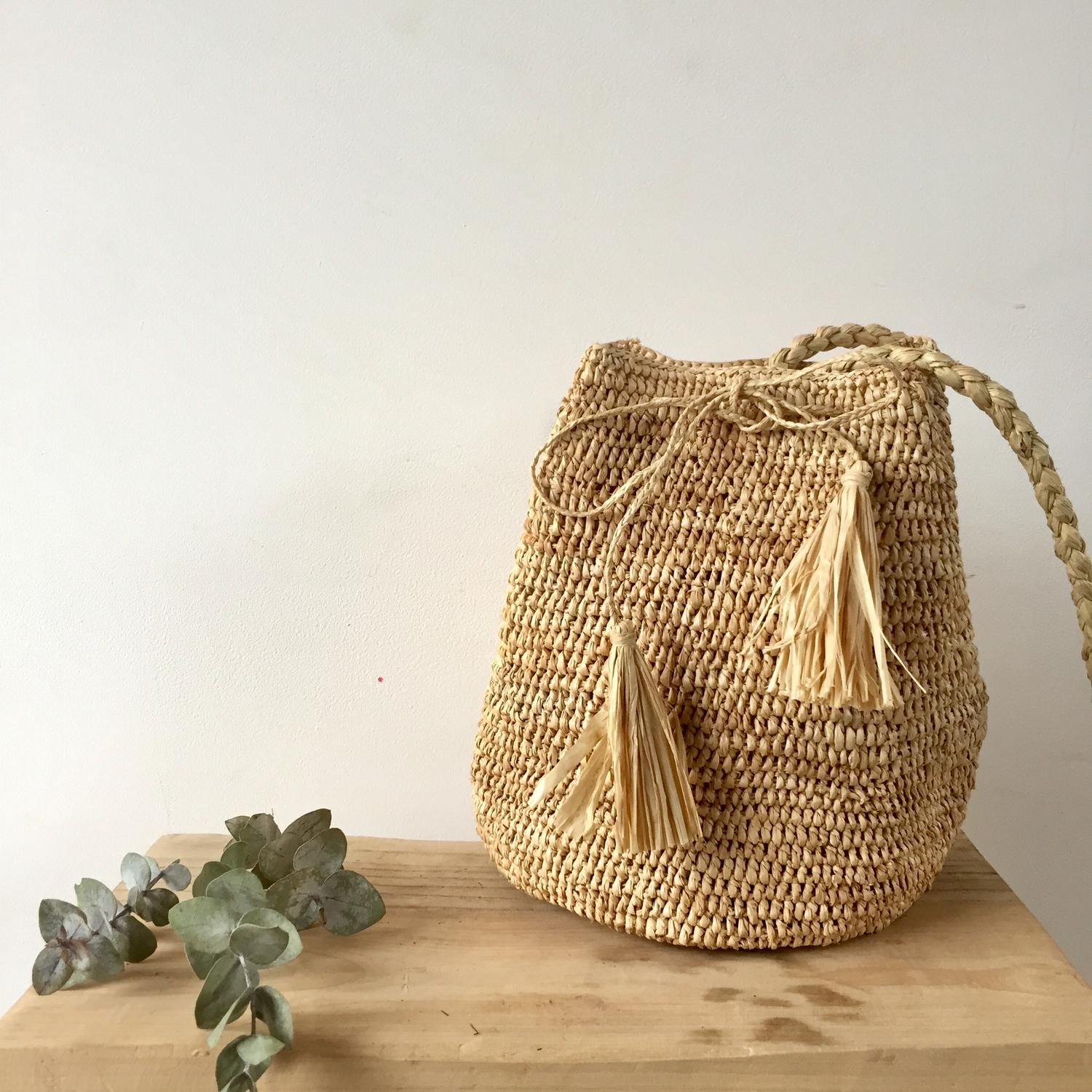 Sac bandoulière raphia, sac bourse en raphia, pompon raphia