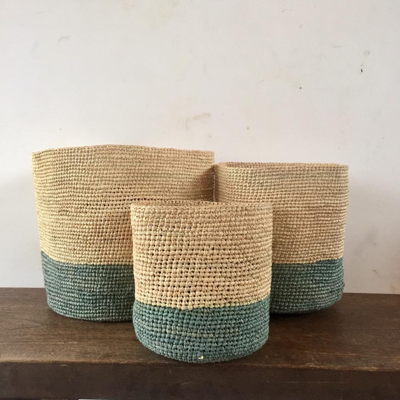 Petits paniers de rangement en raphia, panier de rangement bébé, panier de rangement enfant, cache pot/Paniers rangement/Paniers décoration/ Décoration / Paniers / Raphia/ paniers en raphia