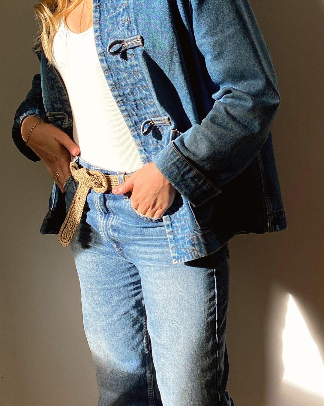 ceinture à boucle en crochet de raphia thé