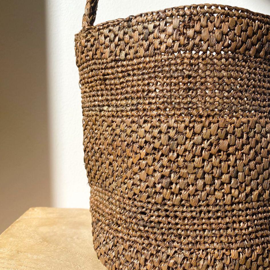 petit sac seau en raphia