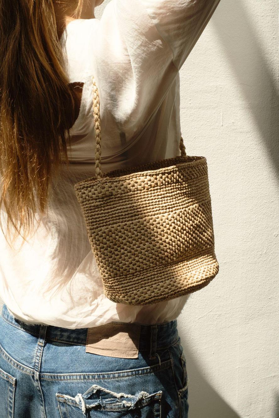 panier en raphia crochet